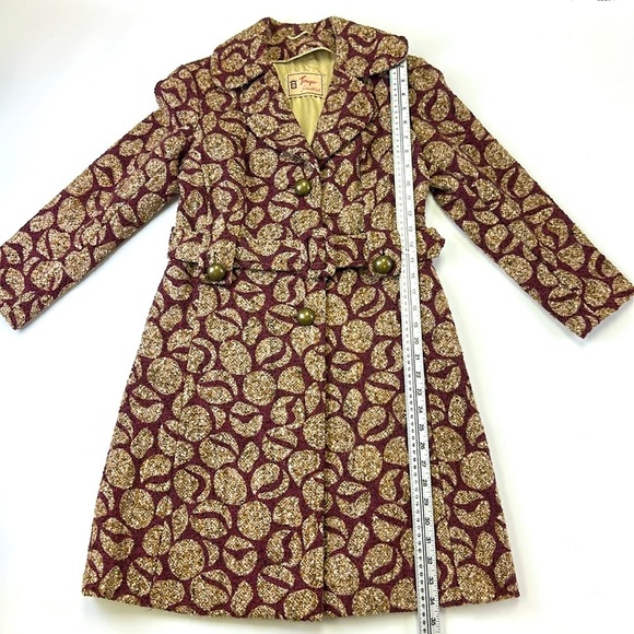 80s Vintage boucle wine beige belted womens winter coat Size 4 - Picture 14 of 14